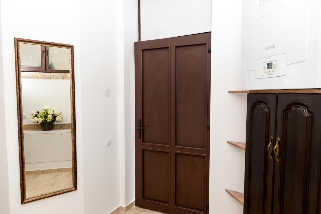 Appartamento Modern Central-Near Unirii Square Cluj-Napoca Esterno foto